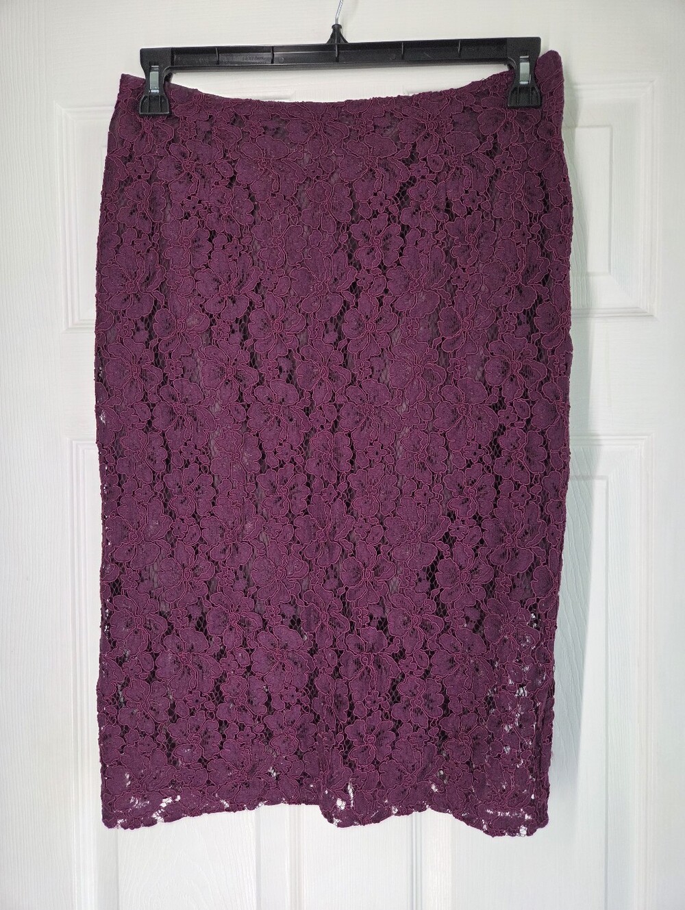 Vintage!!! Sears ✨️ Women's Plum Floral Lace Pencil Skirt Size 8